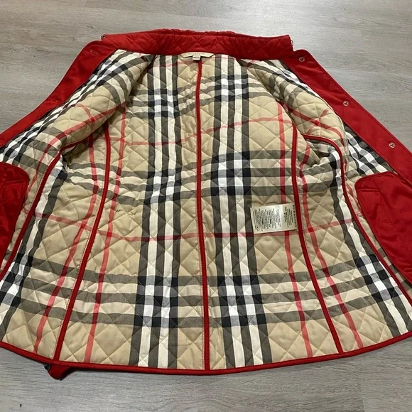 Burberry Brit Copford Red Quilted Button Jacket Size Medium - Picture 3 of 15